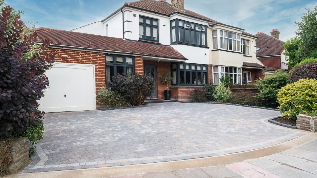 block-paving-driveway-surfacing-in-batley